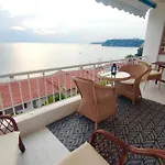 Cozy Seaview