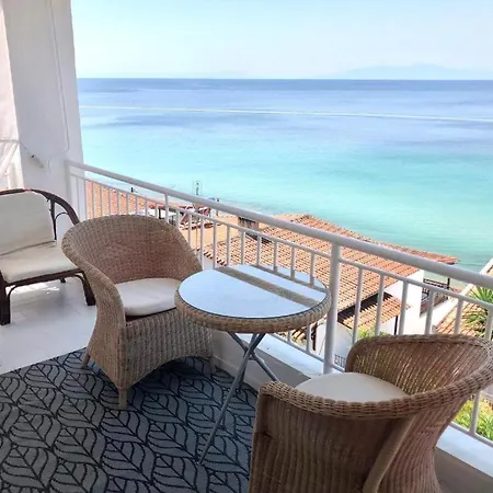 Cozy Seaview Siviri