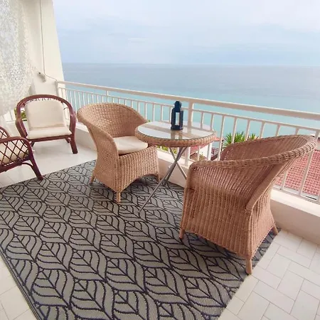 Cozy Seaview